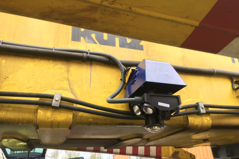 Spreader camera