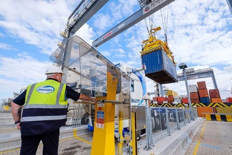 Container Terminal Automation | TOS, RTLS, Crane OCR | Camco